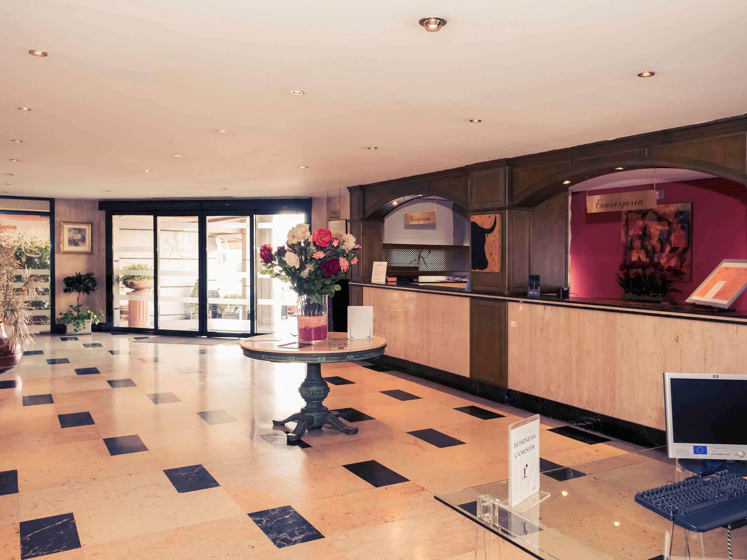 Hotel Rio Badajoz Exterior photo
