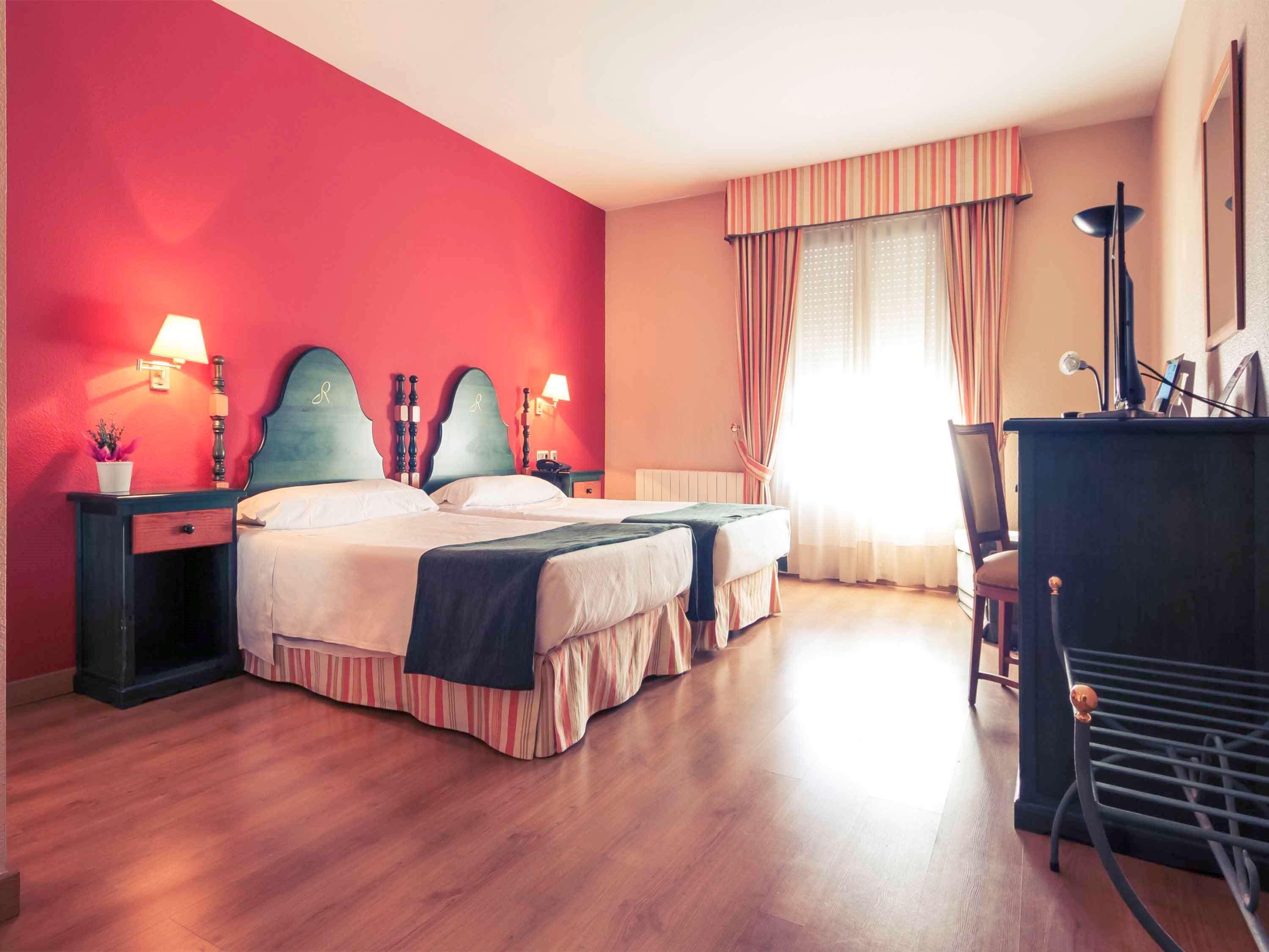 Hotel Rio Badajoz Exterior photo